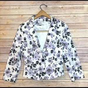 Forever 21 Floral Blazer. Size 6.